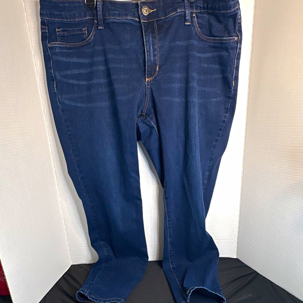 Jessica Simpson Women's Plus 18W Skinny Dark Wash Blue Denim Jeans 5-Pocket